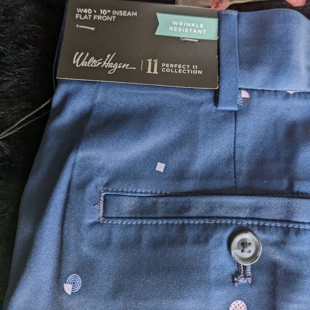 Shorts - Picture 6 of 7